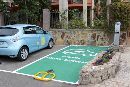 Punto de recarga vehículo eléctrico en el Hotel Cordial Mogán Playa